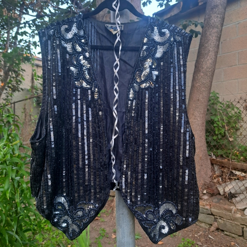 Fully sequined black and silver vest